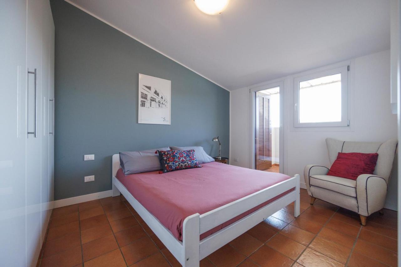 Xenia - Newly Renovated Flat In Fiera Area Appartamento Milano